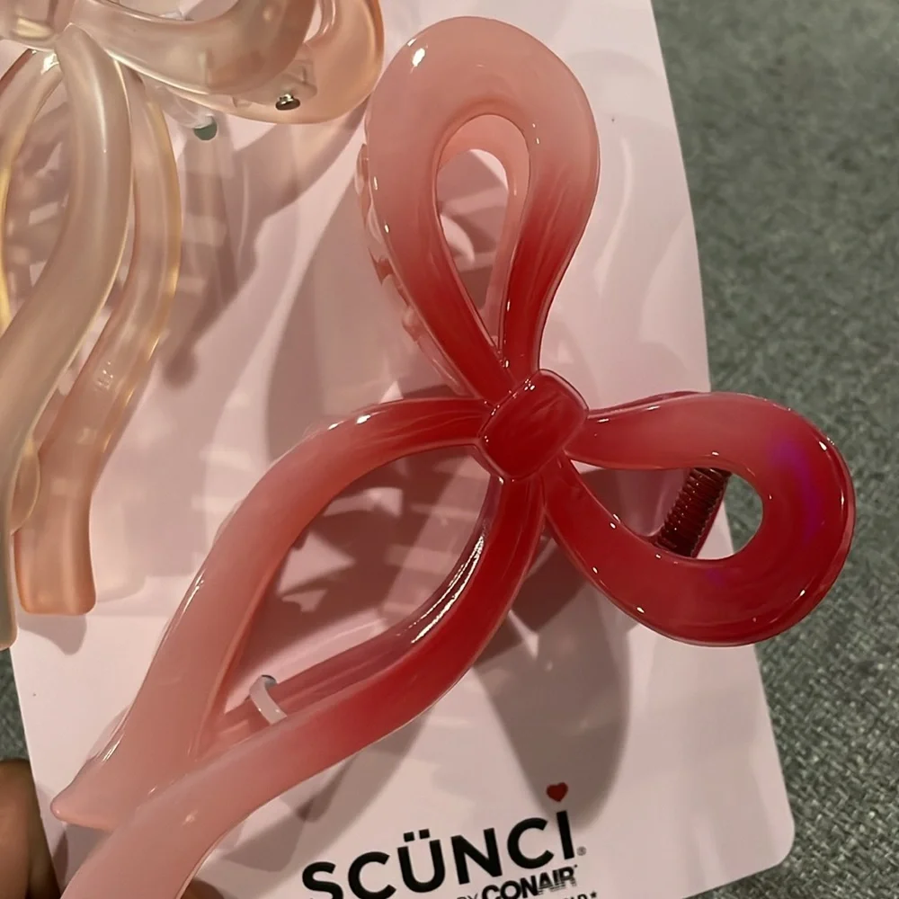 Scünci Valentines Day Hair Accessories perfect for a basket total of 8